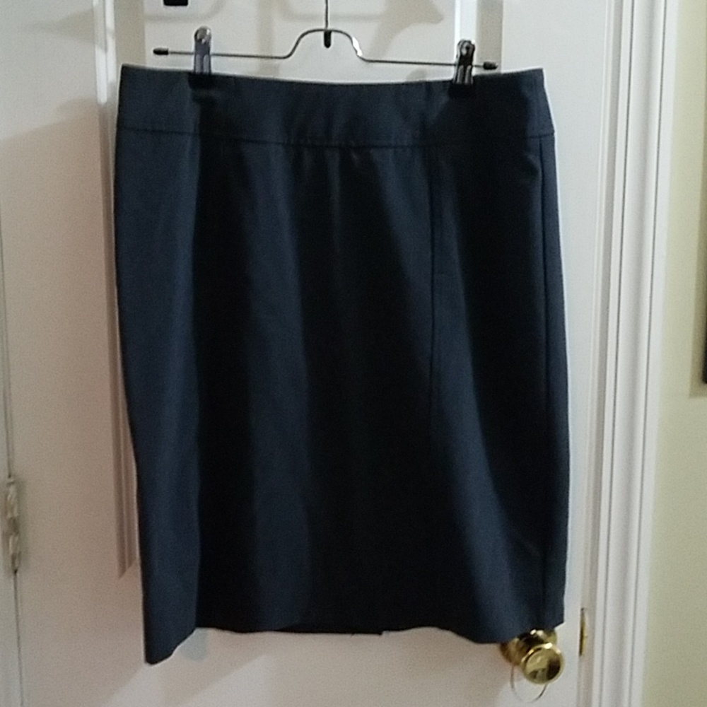 NY & co dark gray pencil skirt sz 10